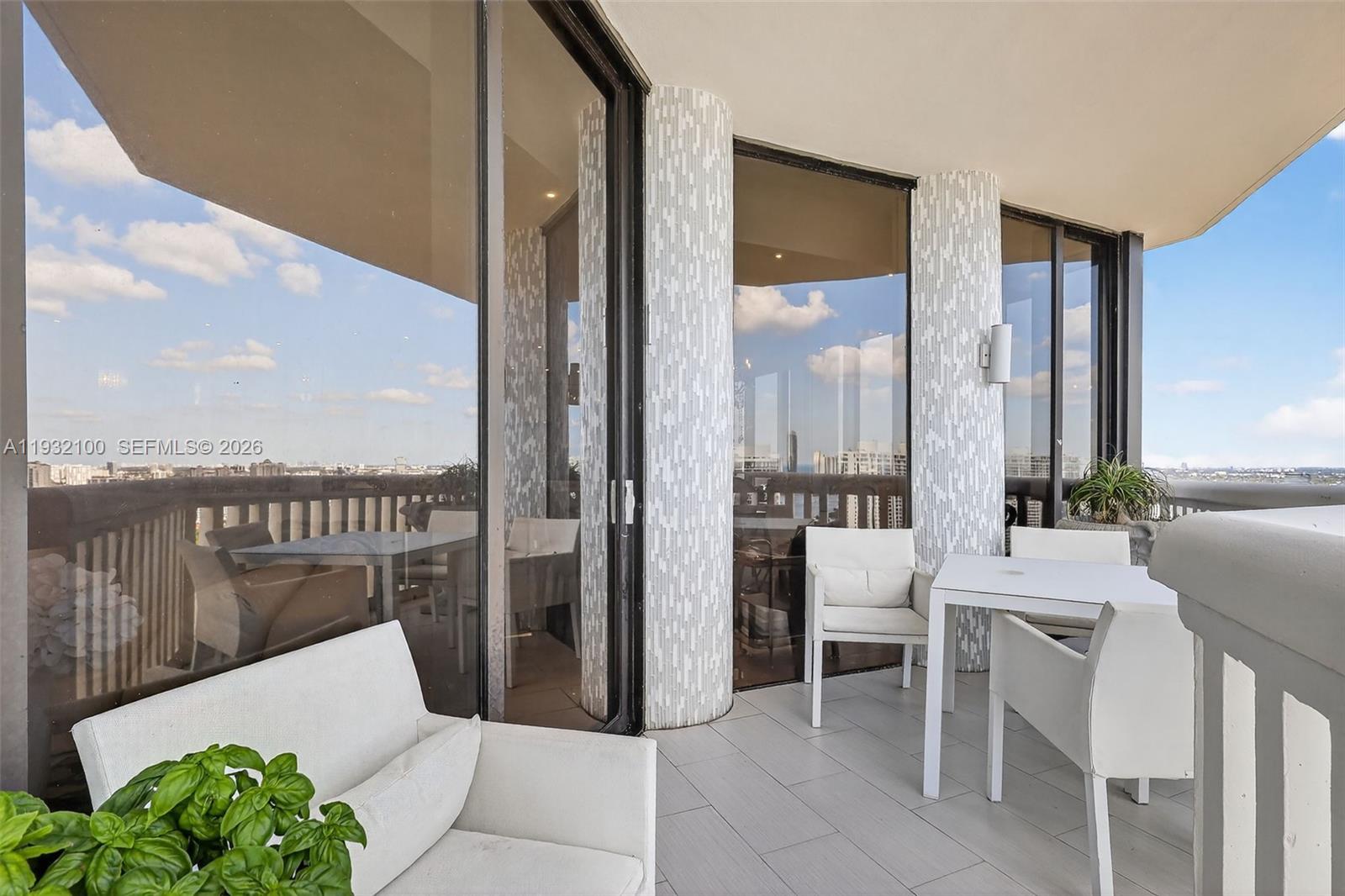 1000 Island Blvd #PH9 Aventura, FL 33160