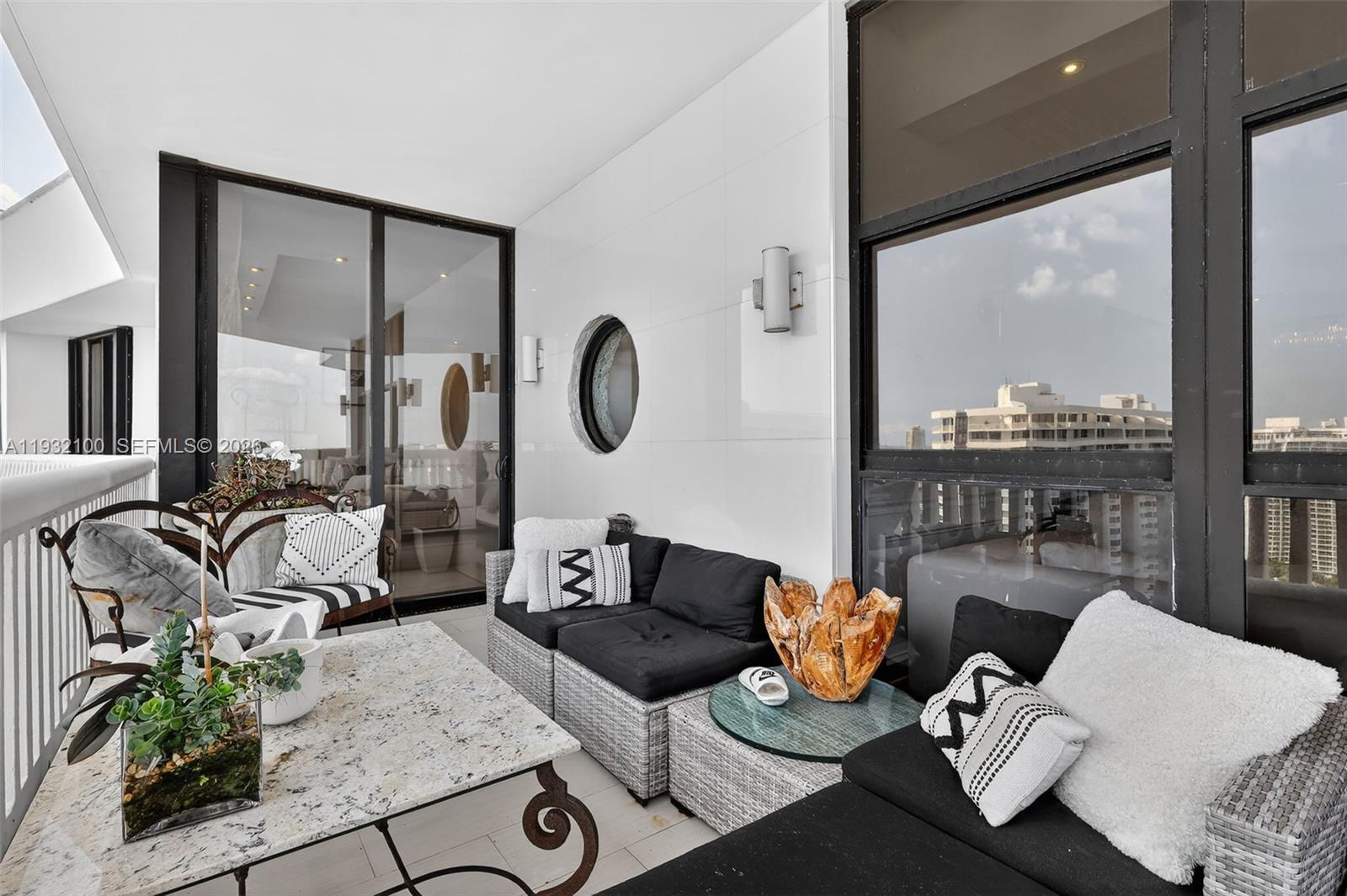 1000 Island Blvd #PH9 Aventura, FL 33160