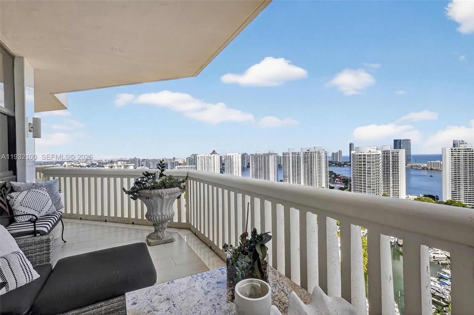 1000 Island Blvd #PH9 Aventura, FL 33160