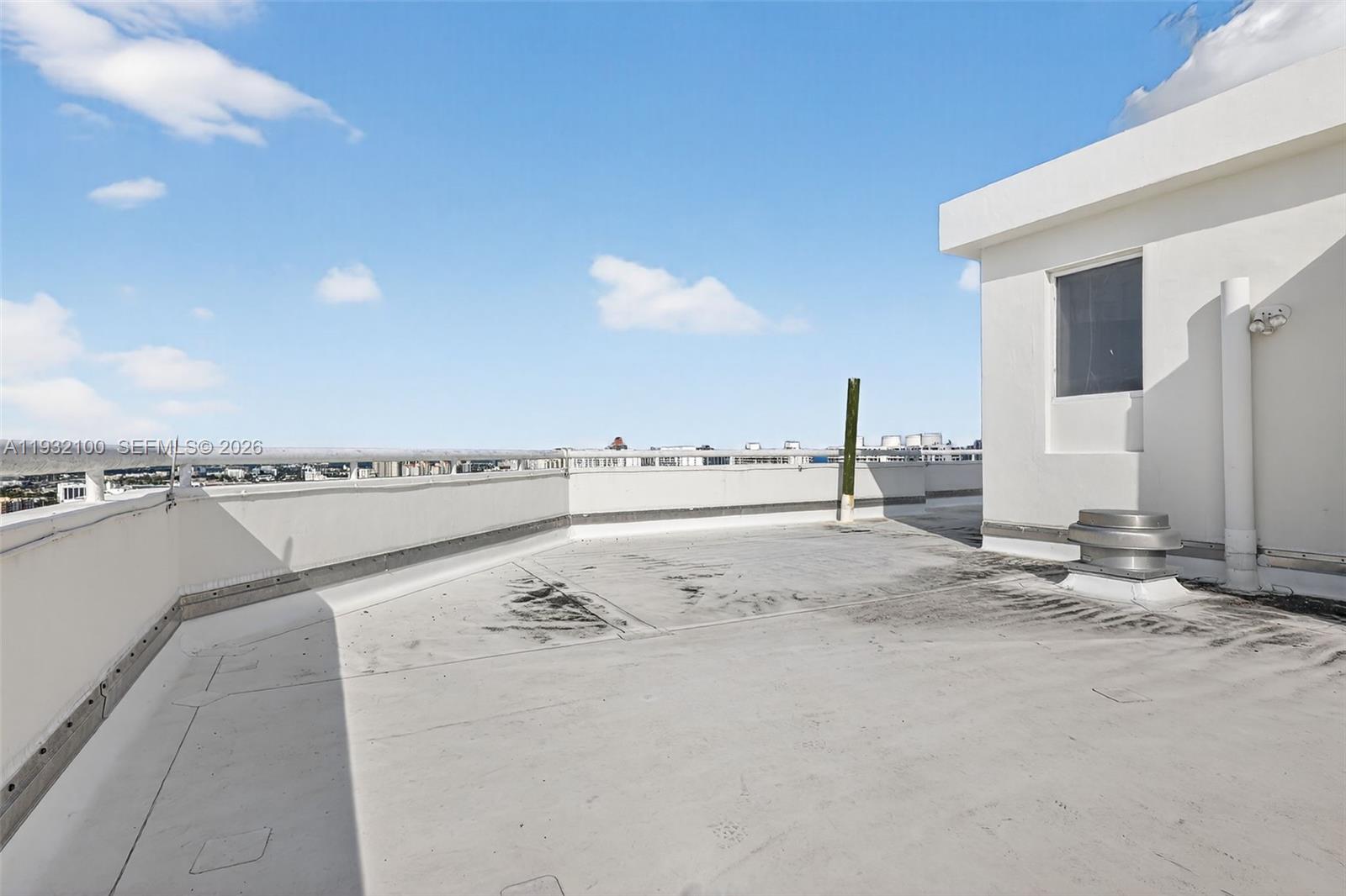 1000 Island Blvd #PH9 Aventura, FL 33160