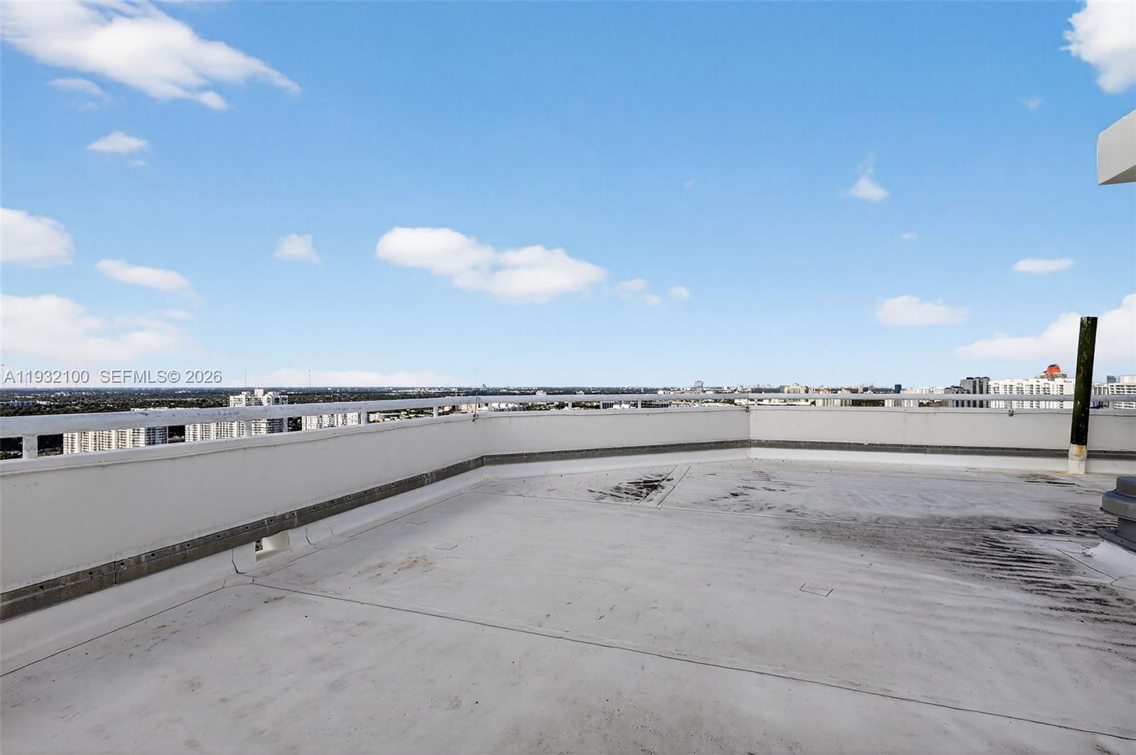 1000 Island Blvd #PH9 Aventura, FL 33160