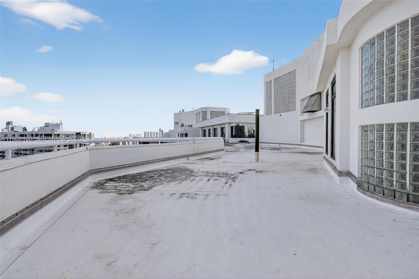 1000 Island Blvd #PH9 Aventura, FL 33160