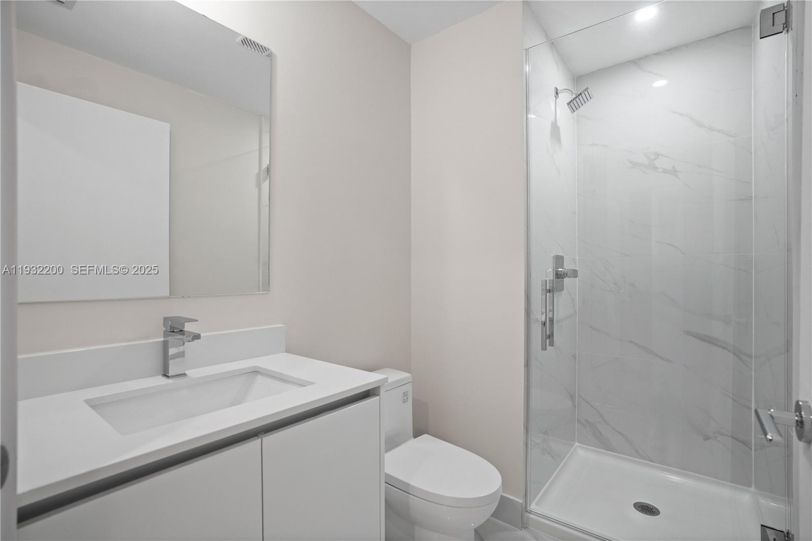 700 NE 24th St #602 Miami, FL 33137