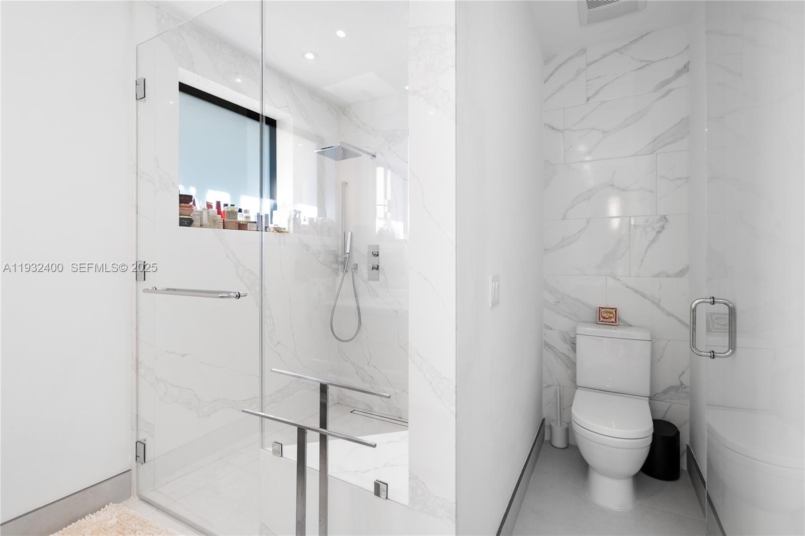 2489 N Meridian Ave Miami Beach, FL 33140