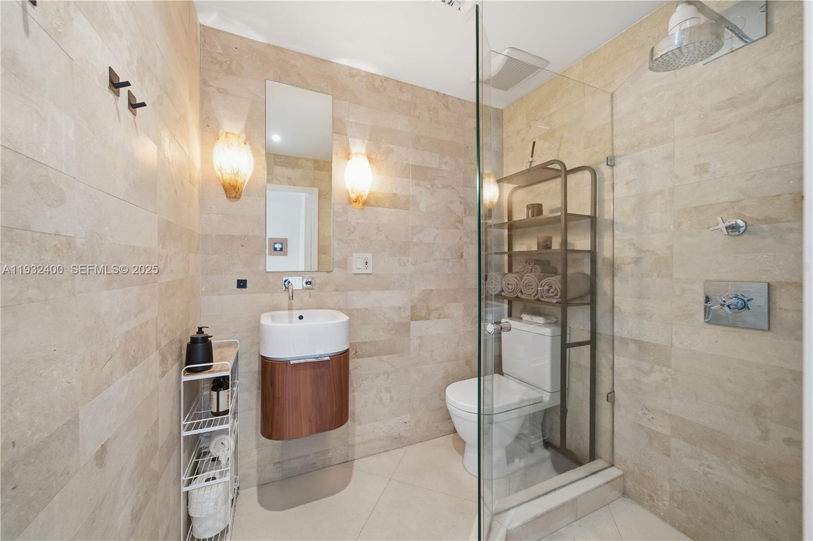 2489 N Meridian Ave Miami Beach, FL 33140