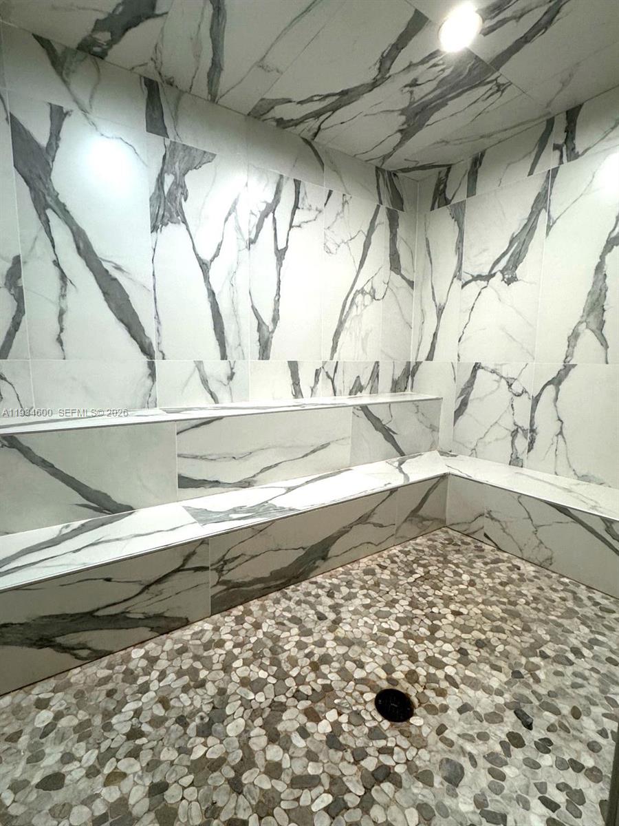 image Aventura Marina 128