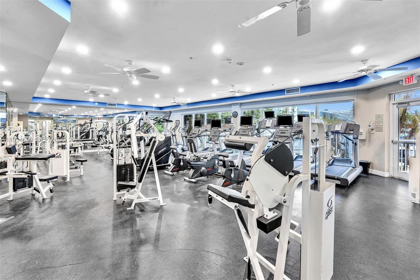 image Aventura Marina 164