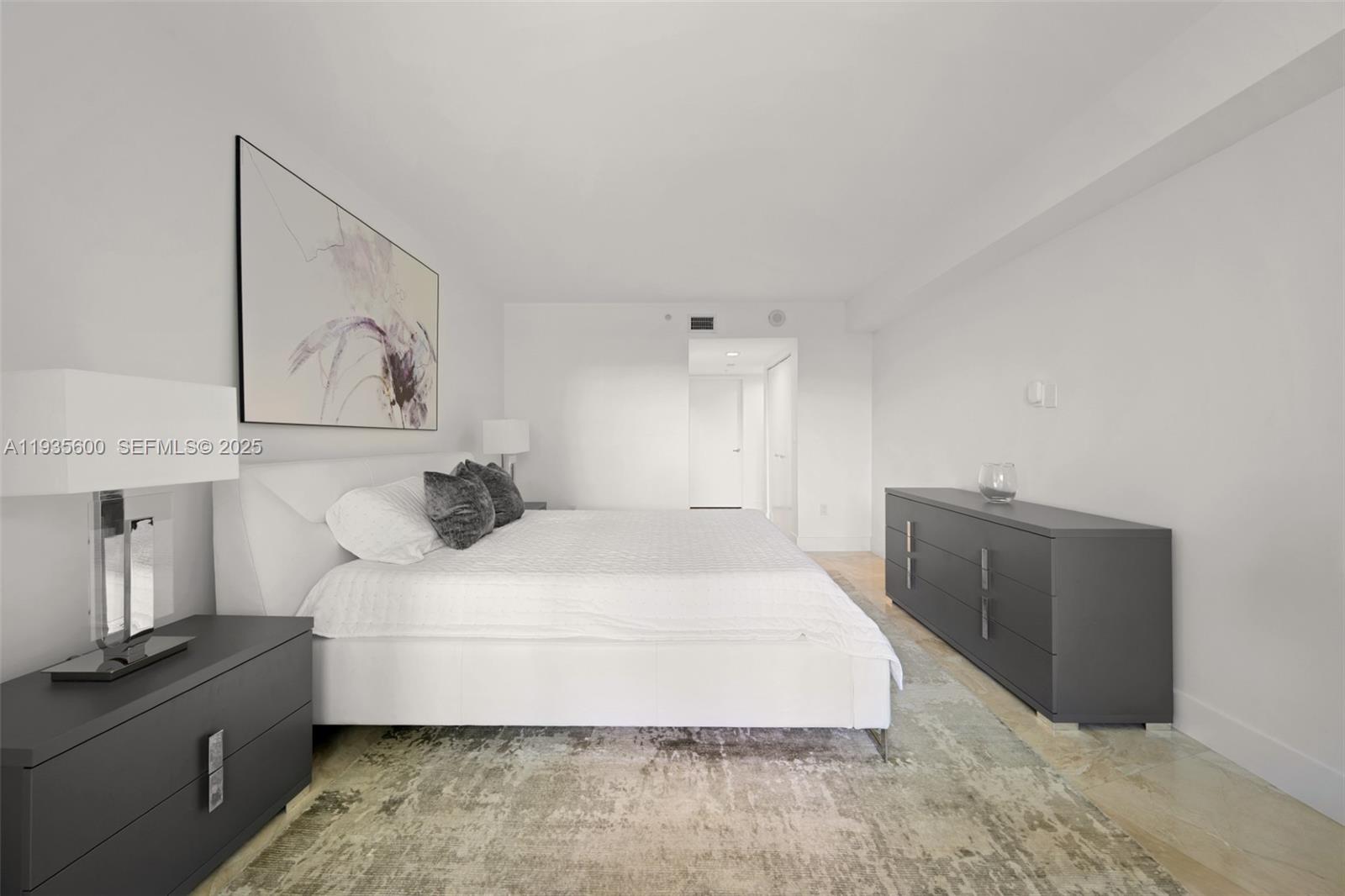 200 Sunny Isles Blvd #TH-205 Sunny Isles Beach, FL 33160