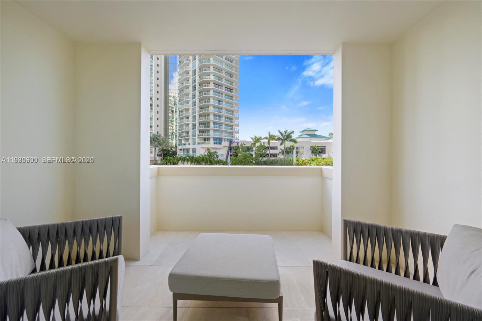 200 Sunny Isles Blvd #TH-205 Sunny Isles Beach, FL 33160