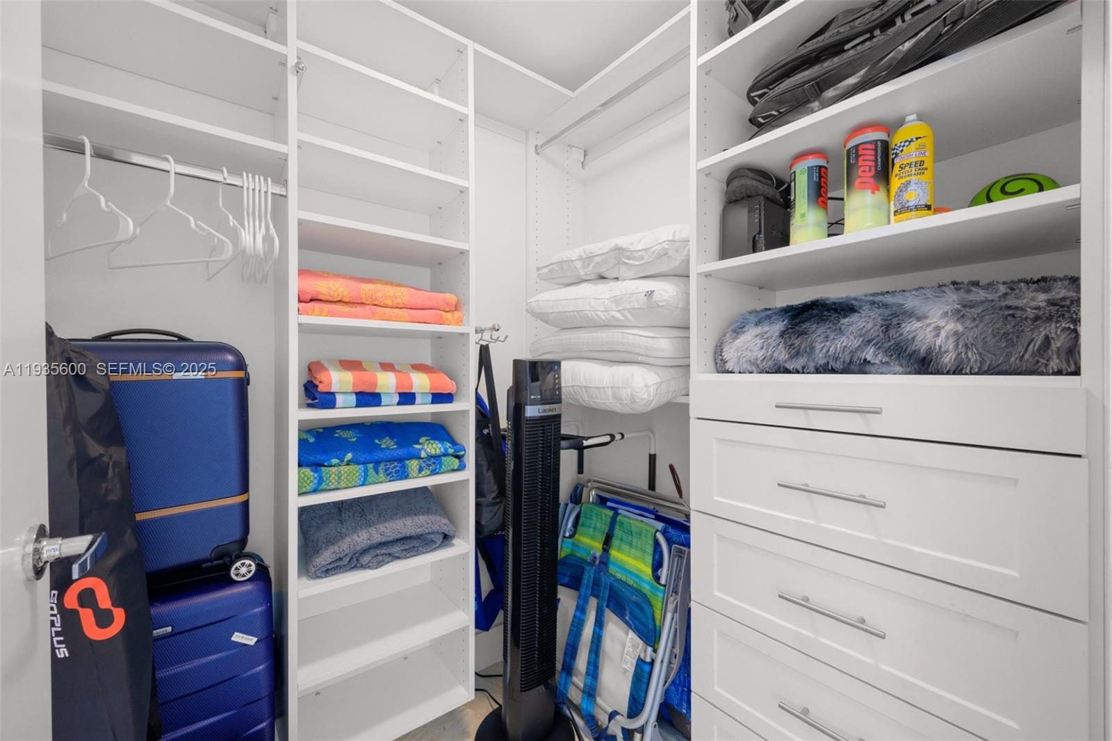 200 Sunny Isles Blvd #TH-205 Sunny Isles Beach, FL 33160