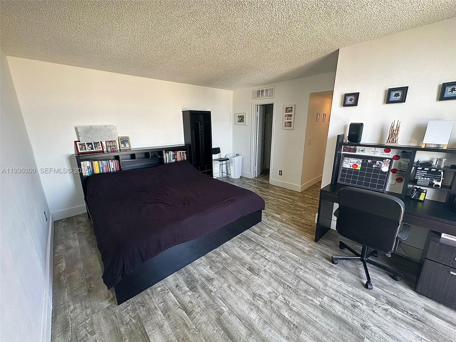 13499 Biscayne Blvd #1013 North Miami, FL 33181