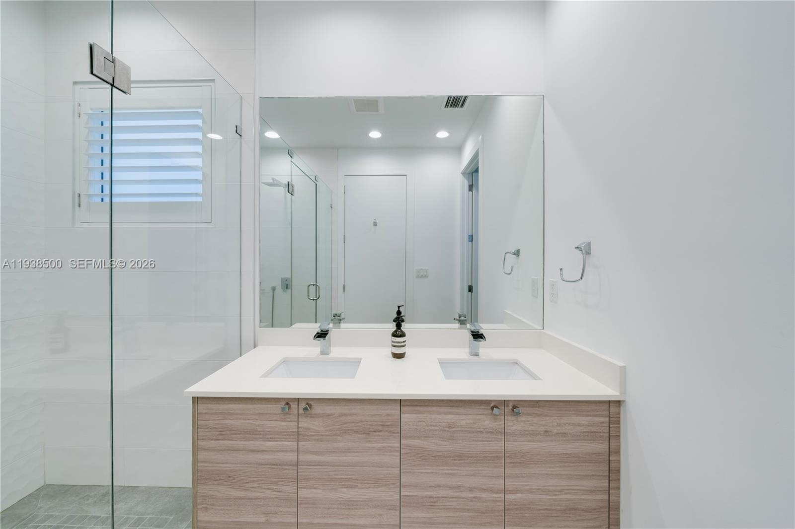 3072 Indiana St #3072 Coconut Grove, FL 33133