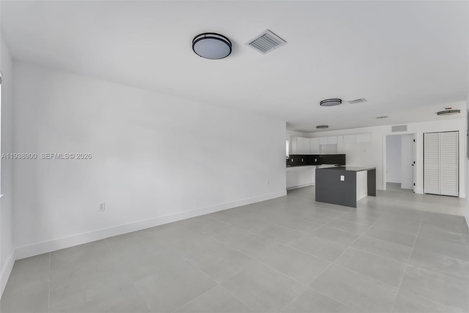 5817 NW 30th Ave Miami, FL 33142