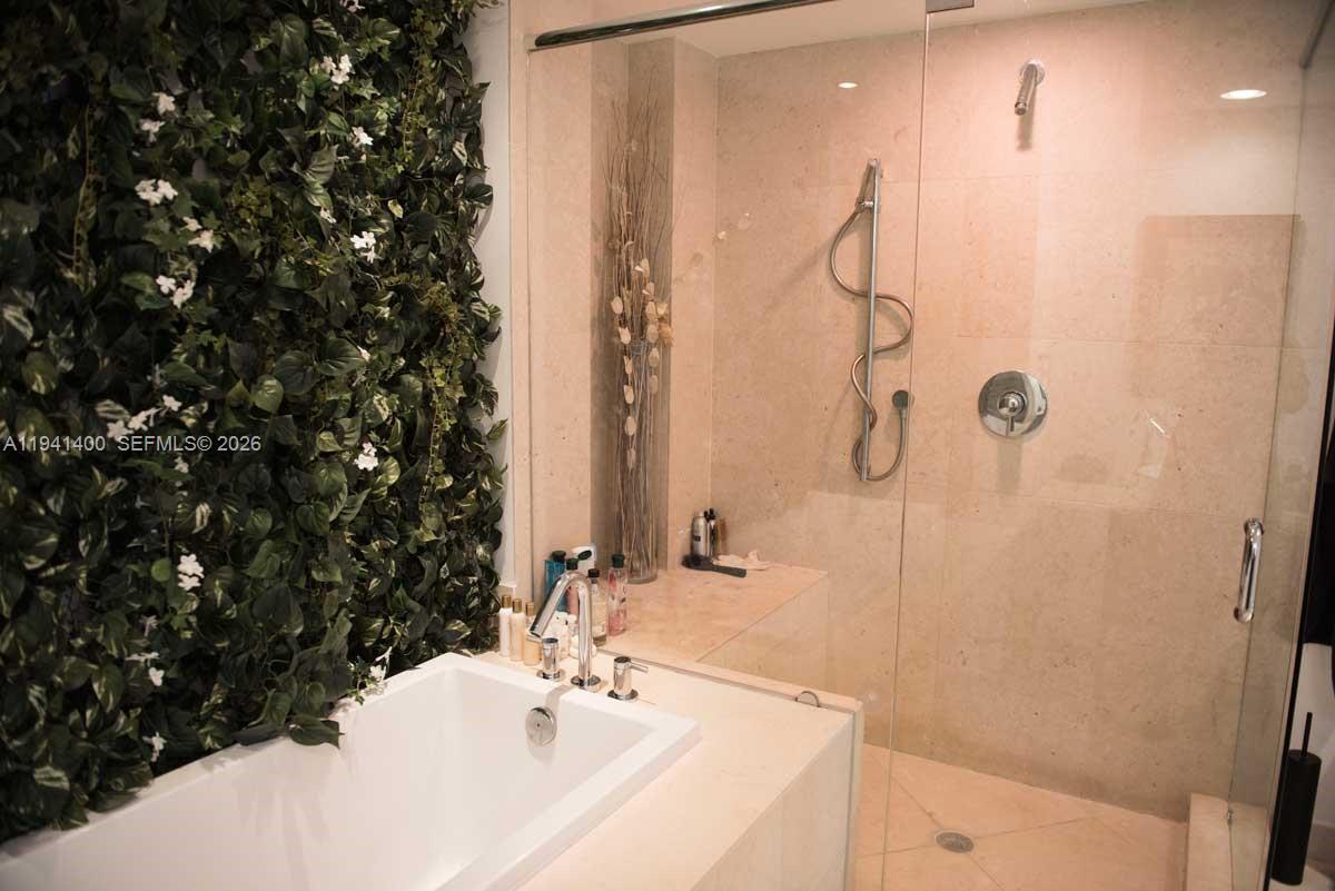 image Icon Brickell II9