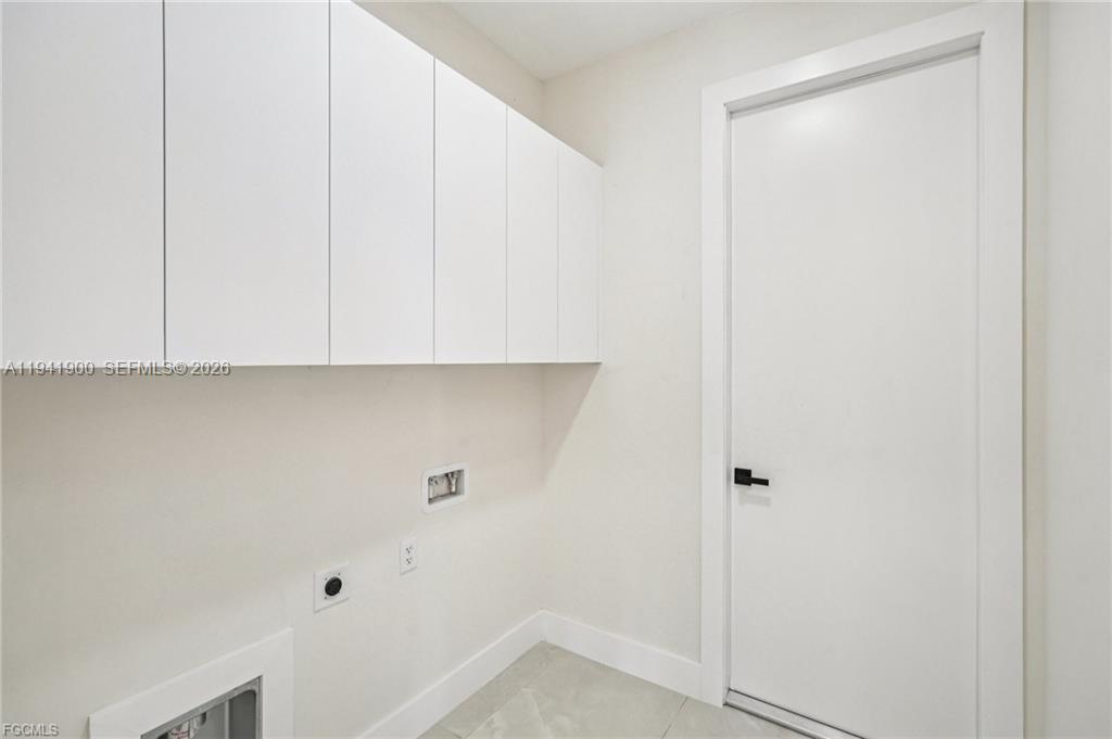 353 El Dorado Blvd S Cape Coral, FL 33991