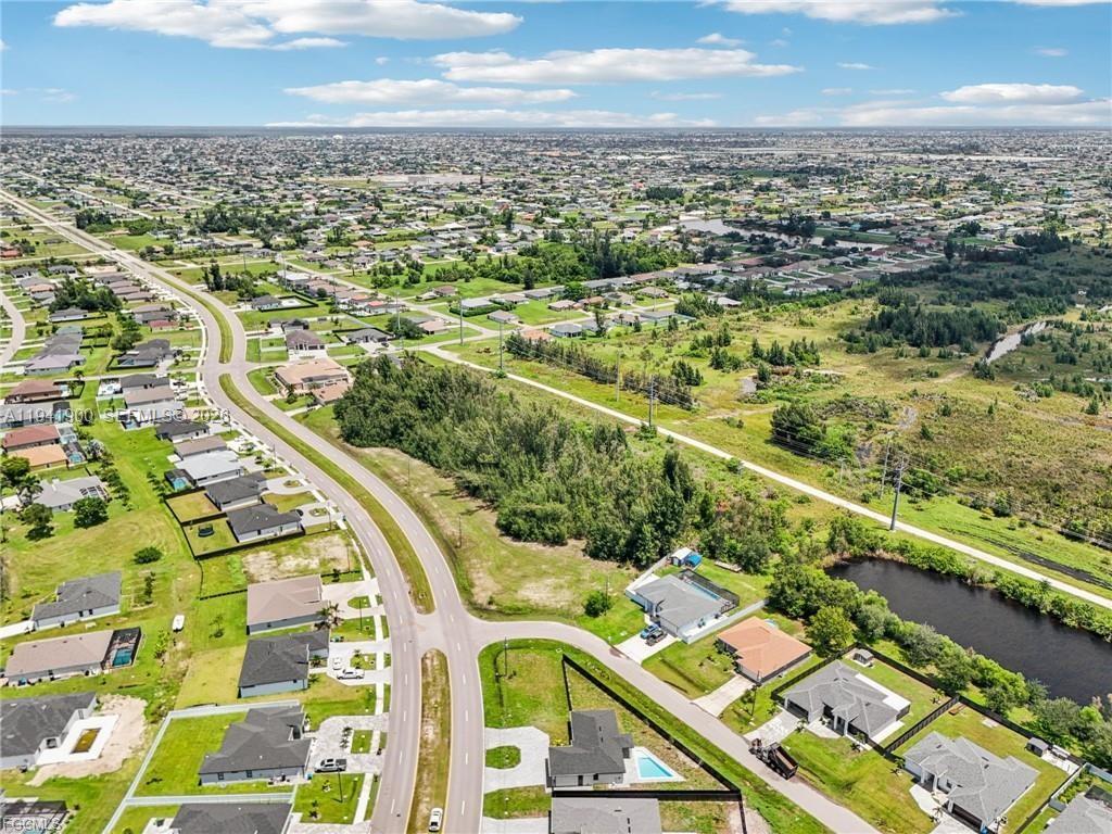 353 El Dorado Blvd S Cape Coral, FL 33991