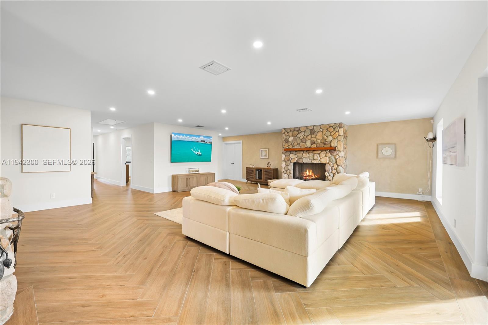 3320 SW 121st Ave Davie, FL 33330