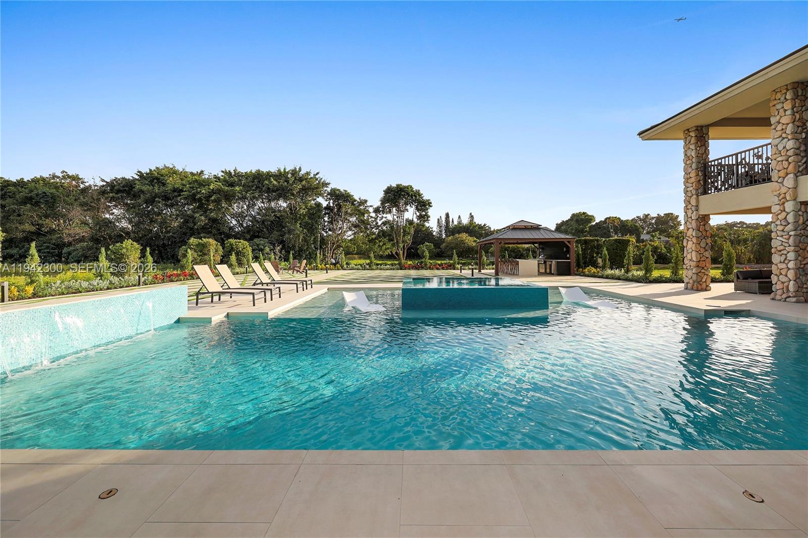 3320 SW 121st Ave Davie, FL 33330