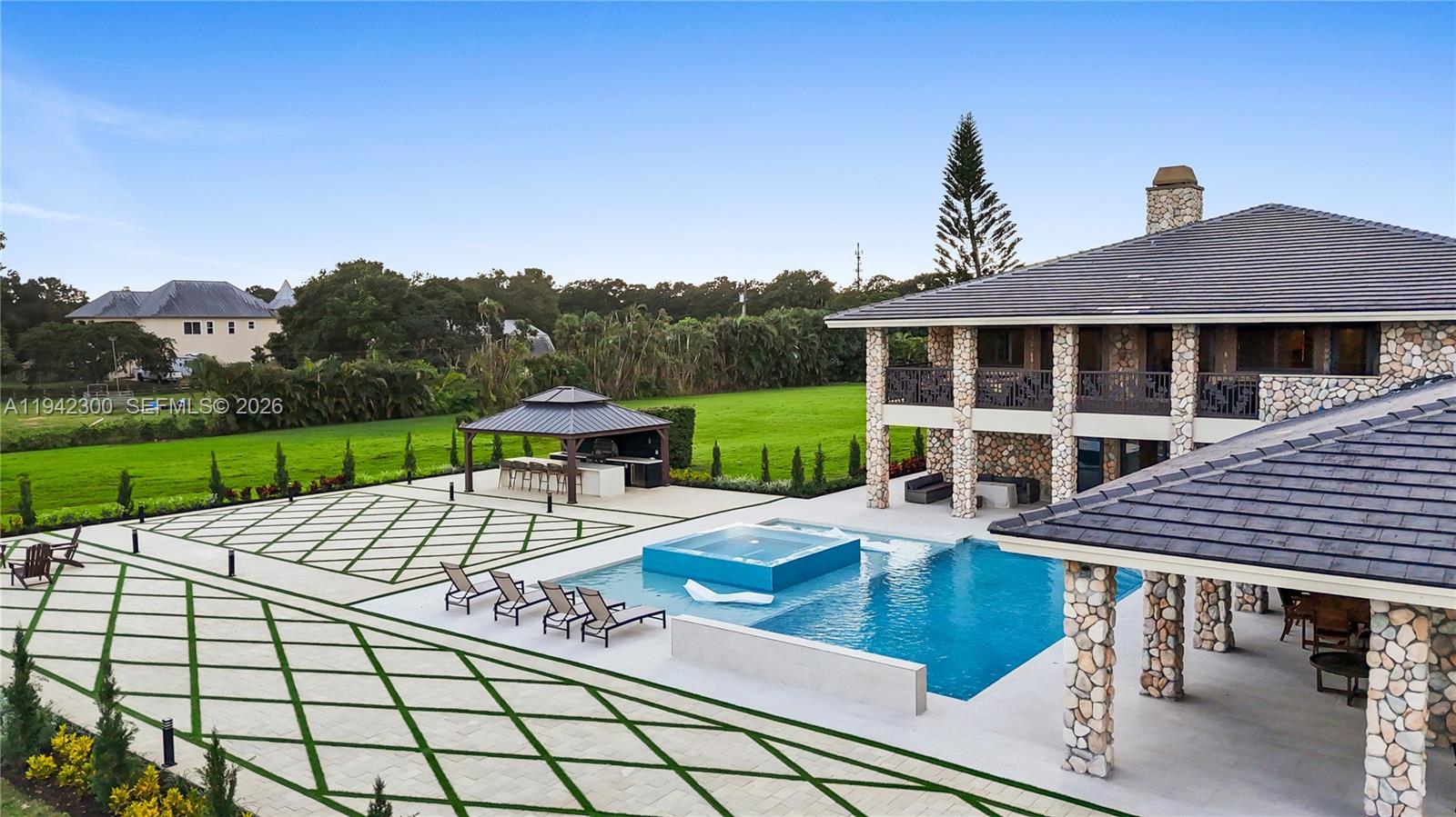 3320 SW 121st Ave Davie, FL 33330