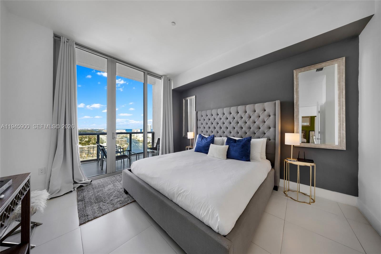 image Beachwalk Condominium8