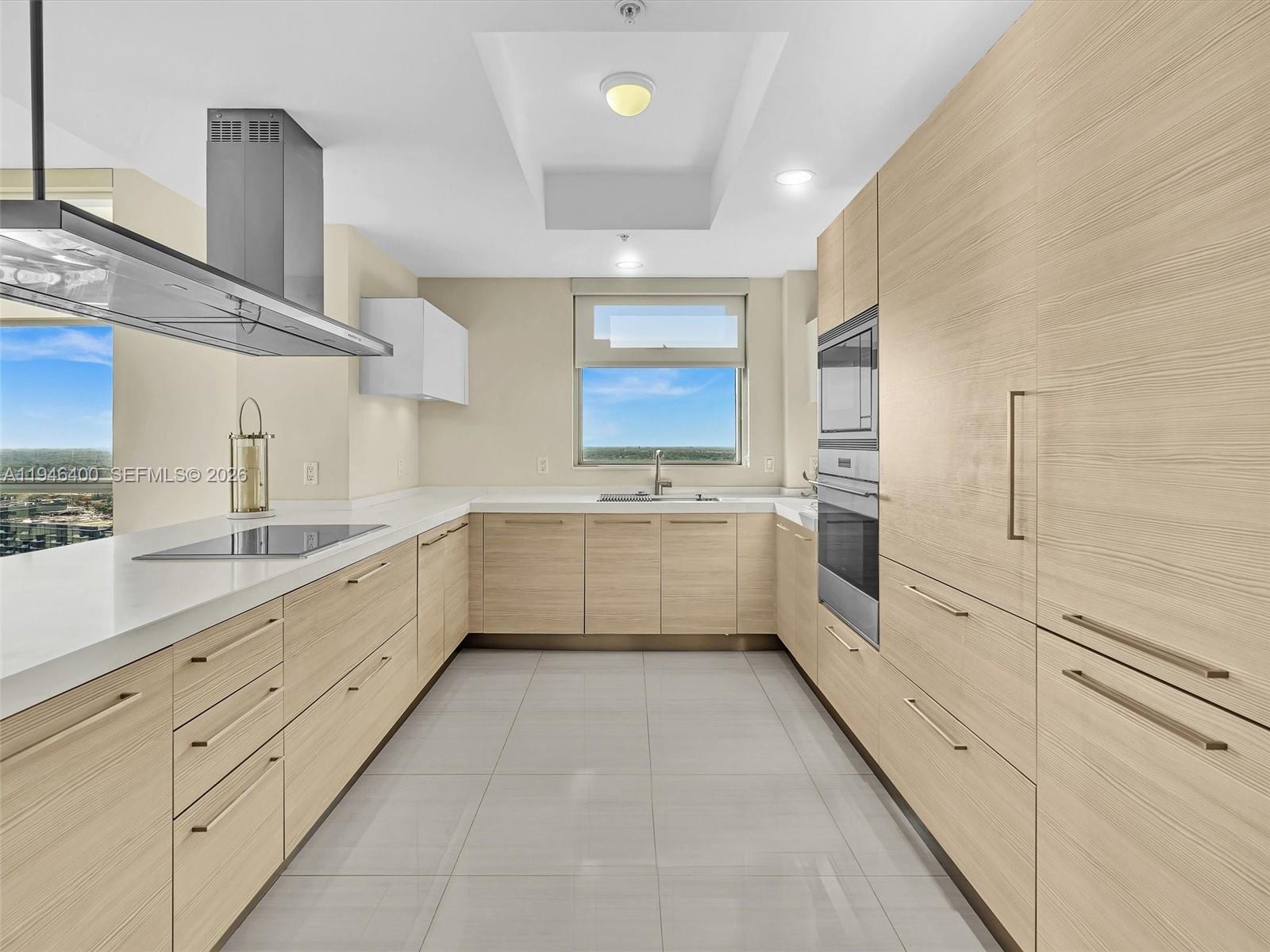 17301 Biscayne Blvd #2301 North Miami Beach, FL 33160