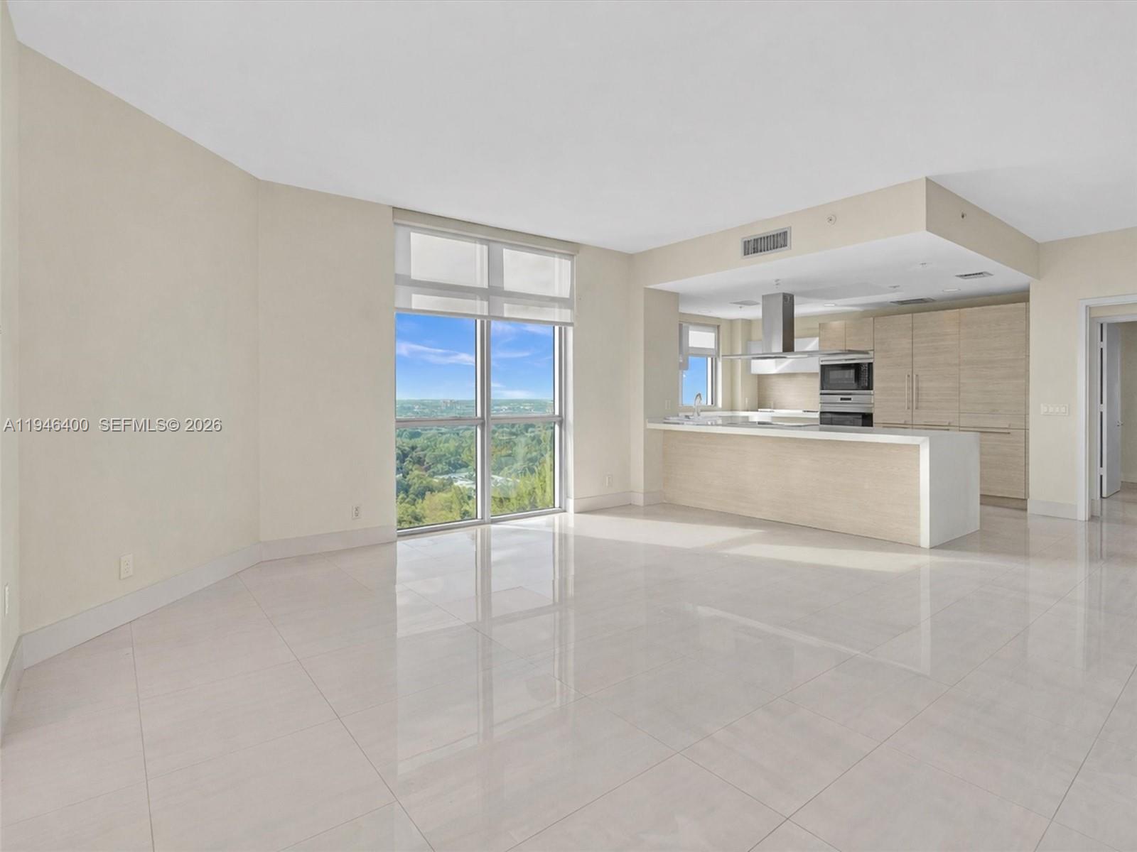 17301 Biscayne Blvd #2301 North Miami Beach, FL 33160