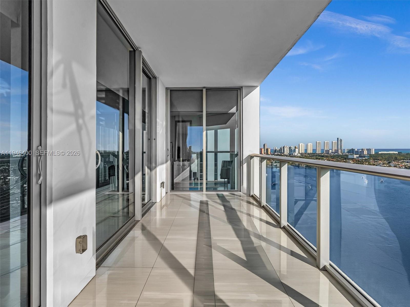 17301 Biscayne Blvd #2301 North Miami Beach, FL 33160