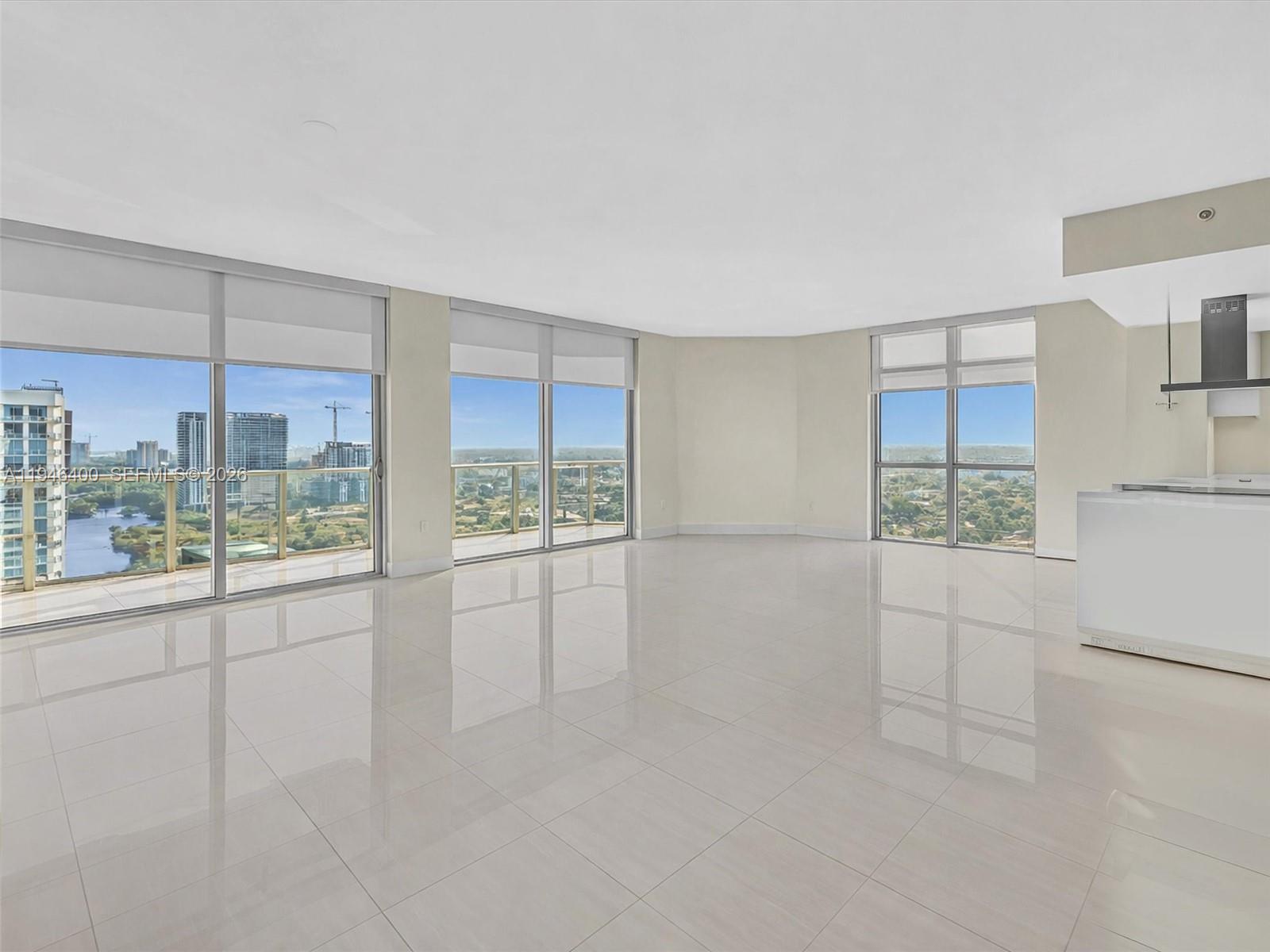 17301 Biscayne Blvd #2301 North Miami Beach, FL 33160