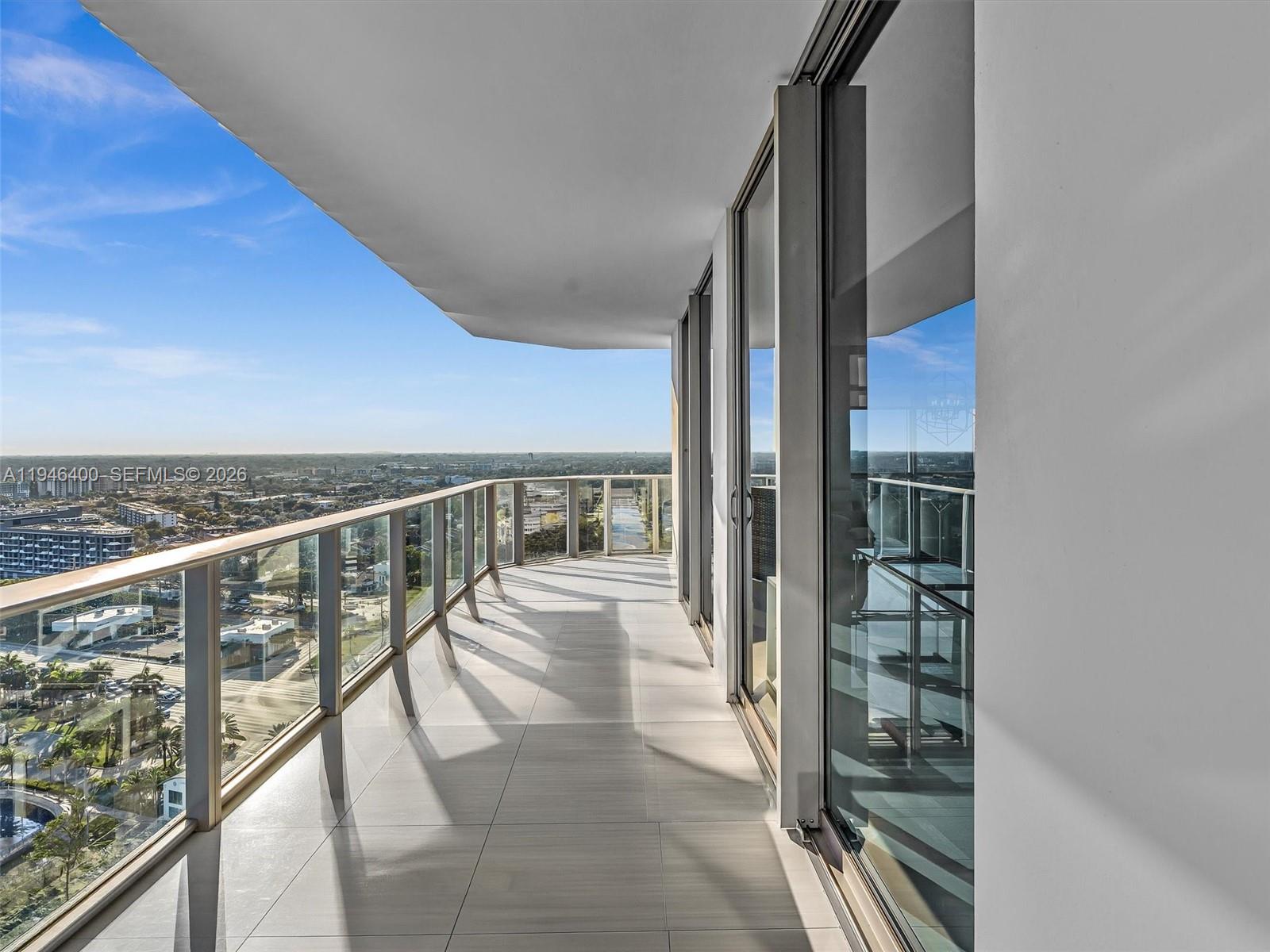 17301 Biscayne Blvd #2301 North Miami Beach, FL 33160