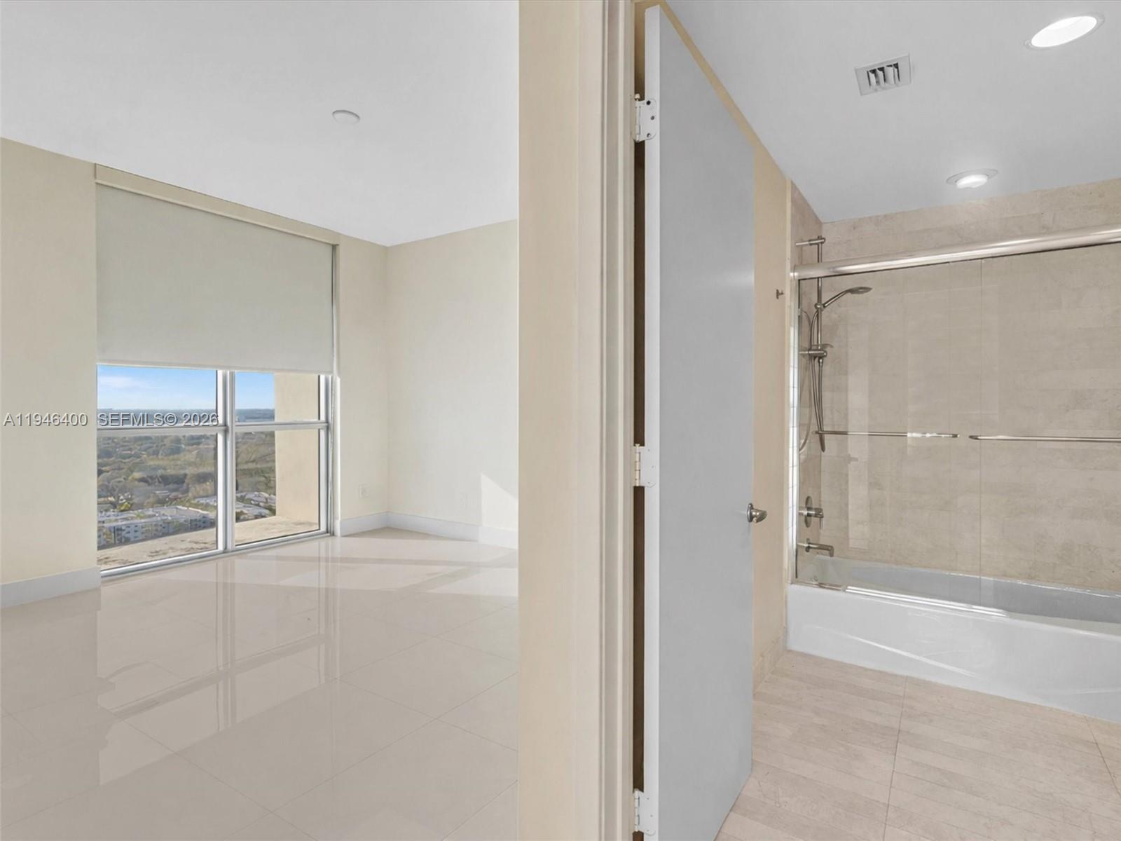 17301 Biscayne Blvd #2301 North Miami Beach, FL 33160