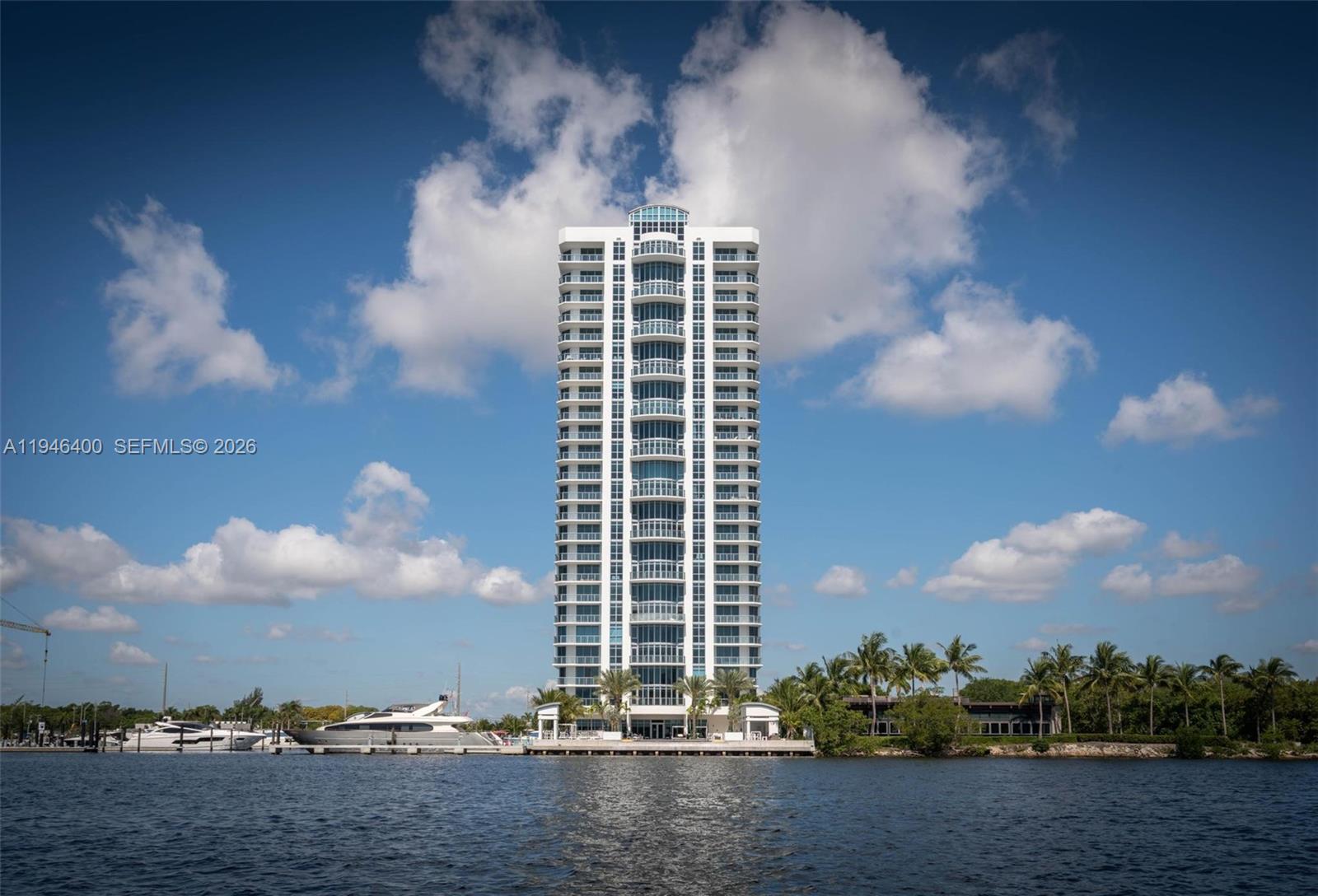 17301 Biscayne Blvd #2301 North Miami Beach, FL 33160
