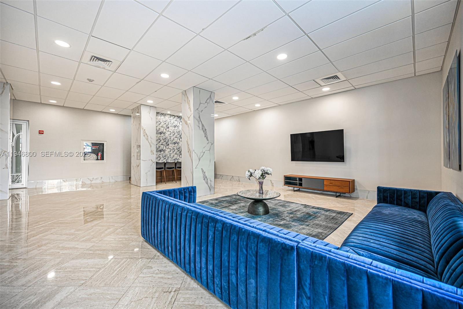 image Winston Towers 10040