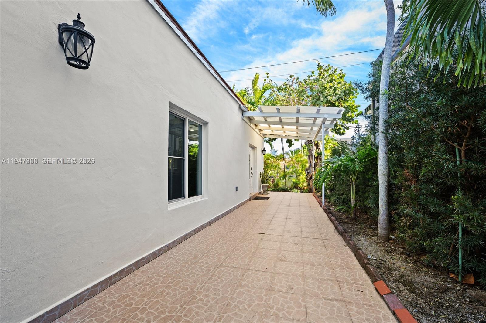 9280 Abbott Ave Surfside, FL 33154