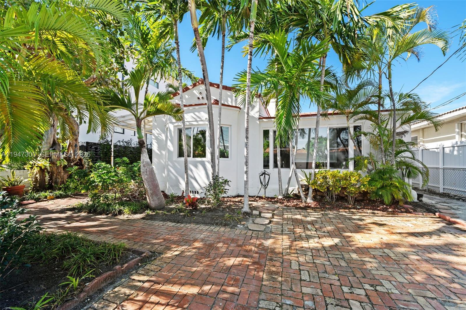 9280 Abbott Ave Surfside, FL 33154