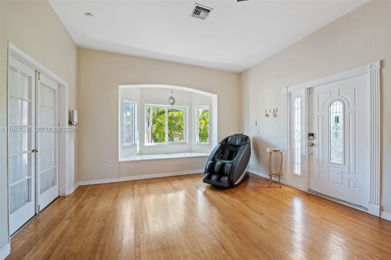 9280 Abbott Ave Surfside, FL 33154