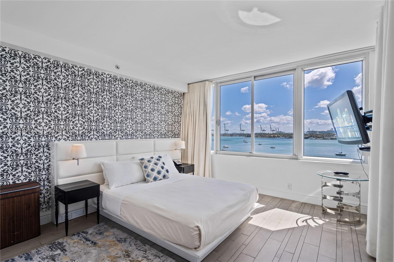 image Mondrian South Beach19