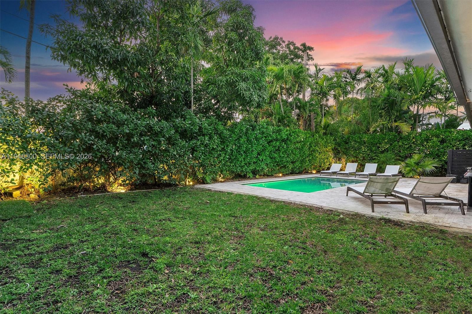 10570 NE 3rd Ave Miami Shores, FL 33138