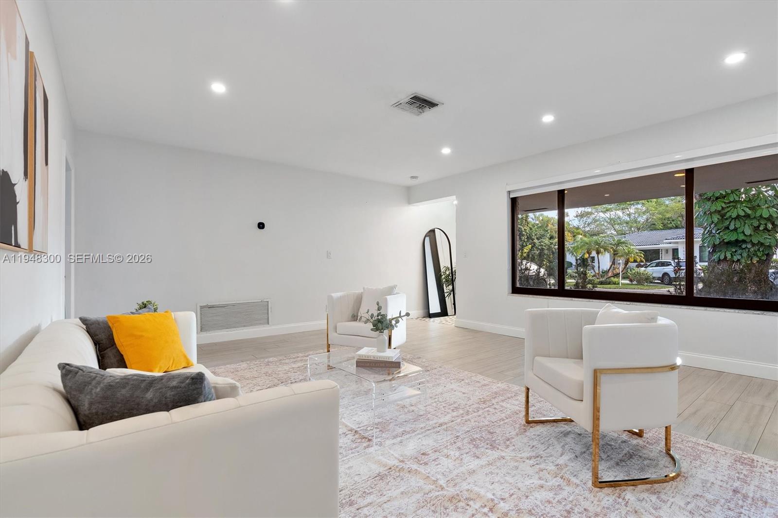 10570 NE 3rd Ave Miami Shores, FL 33138