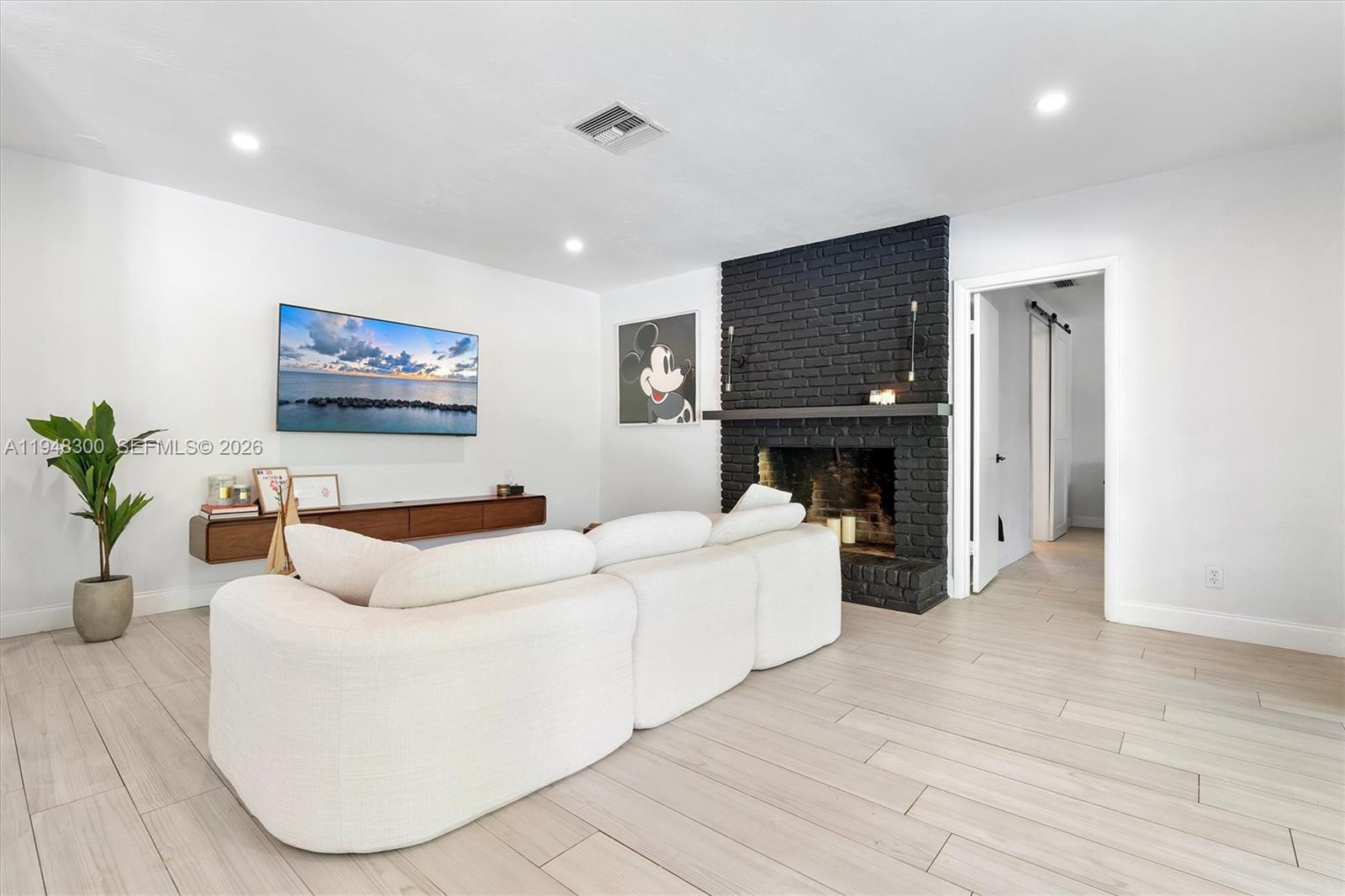 10570 NE 3rd Ave Miami Shores, FL 33138