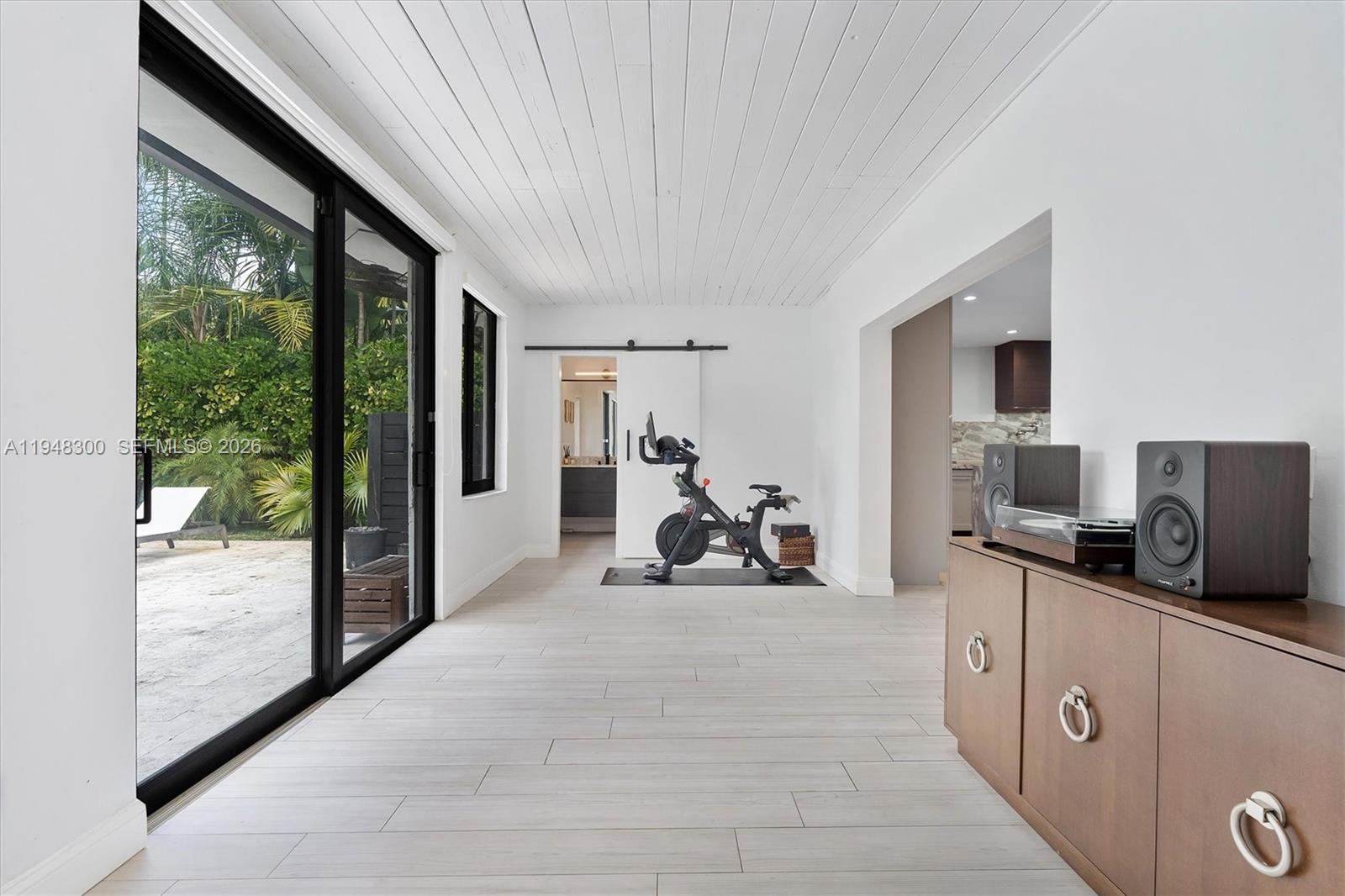 10570 NE 3rd Ave Miami Shores, FL 33138