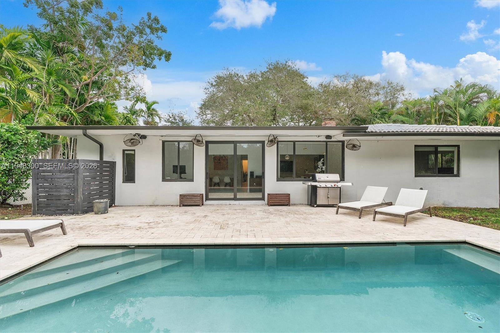 10570 NE 3rd Ave Miami Shores, FL 33138