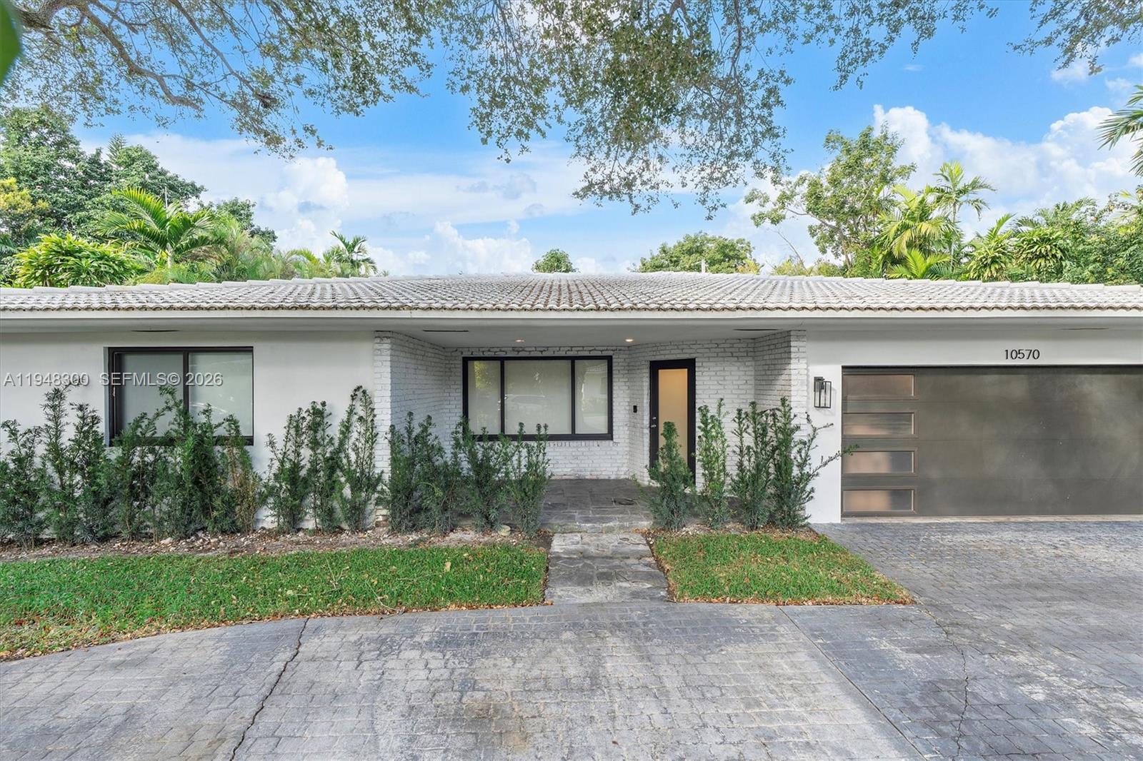 10570 NE 3rd Ave Miami Shores, FL 33138