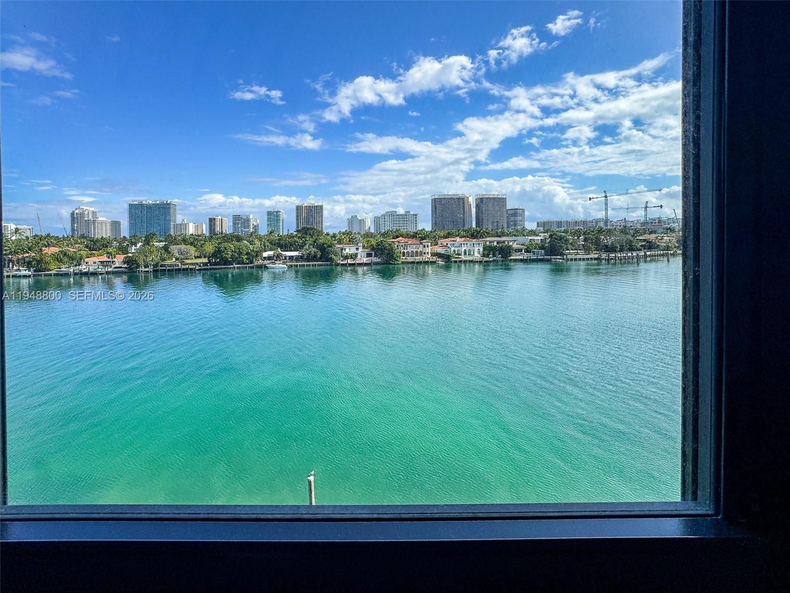 10101 E Bay Hbr Dr #504 Bay Harbor Islands, FL 33154