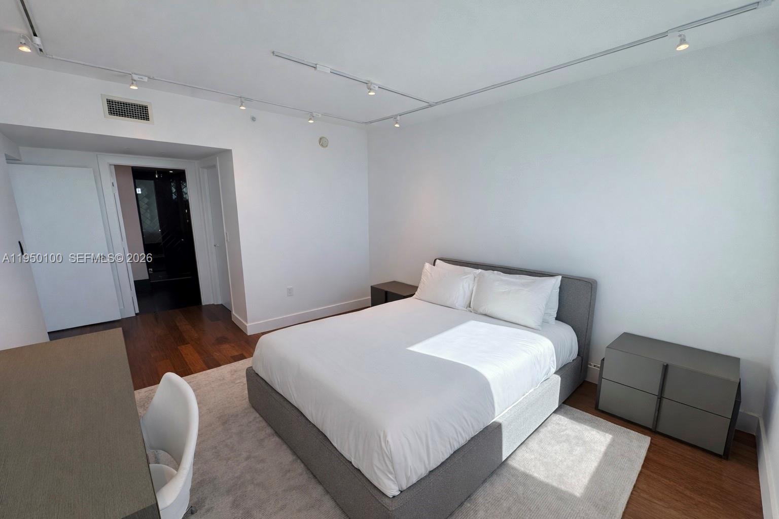 101 20th St #3501 Miami Beach, FL 33139