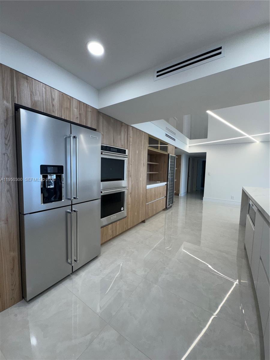 2200 S Ocean Ln #2204 Fort Lauderdale, FL 33316