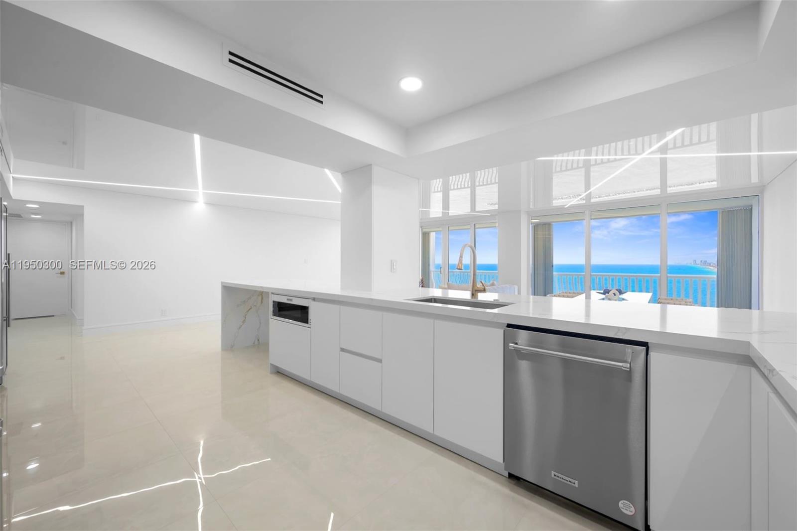 2200 S Ocean Ln #2204 Fort Lauderdale, FL 33316