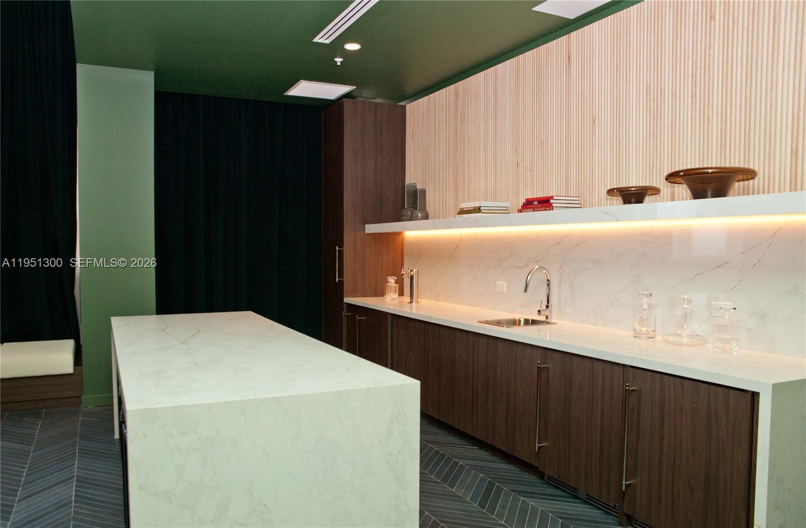 image The Crosby Miami Worldcenter36