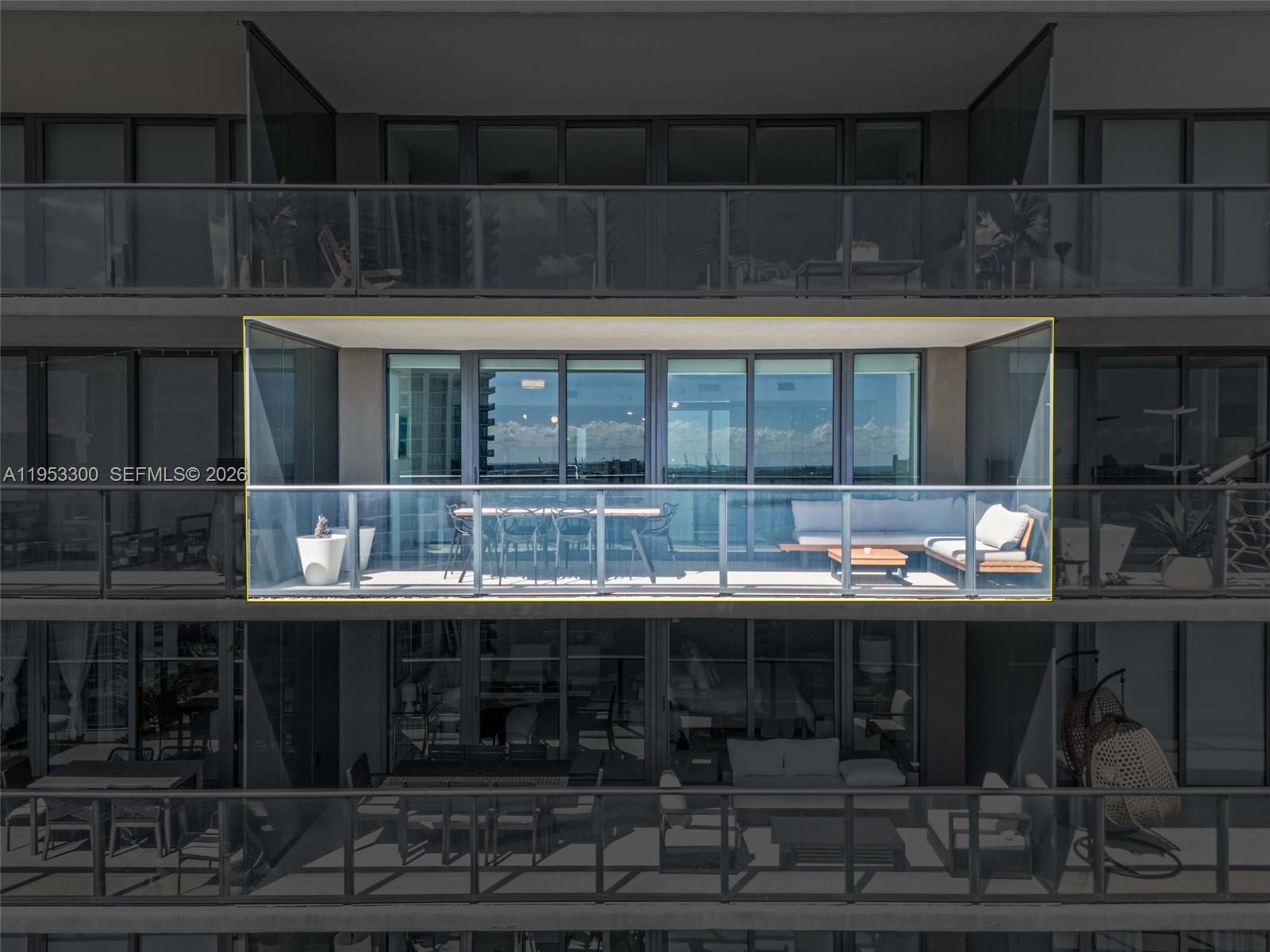 650 NE 32th St #2703 Miami, FL 33137