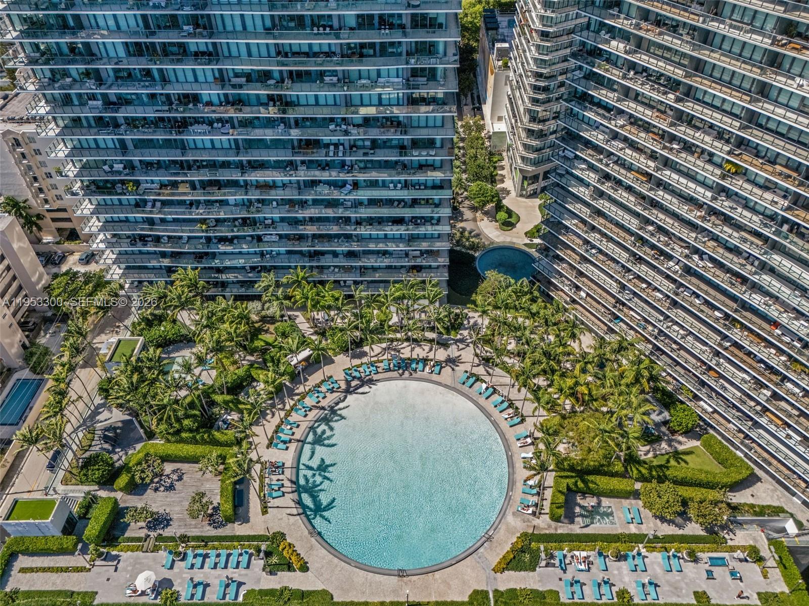 650 NE 32th St #2703 Miami, FL 33137