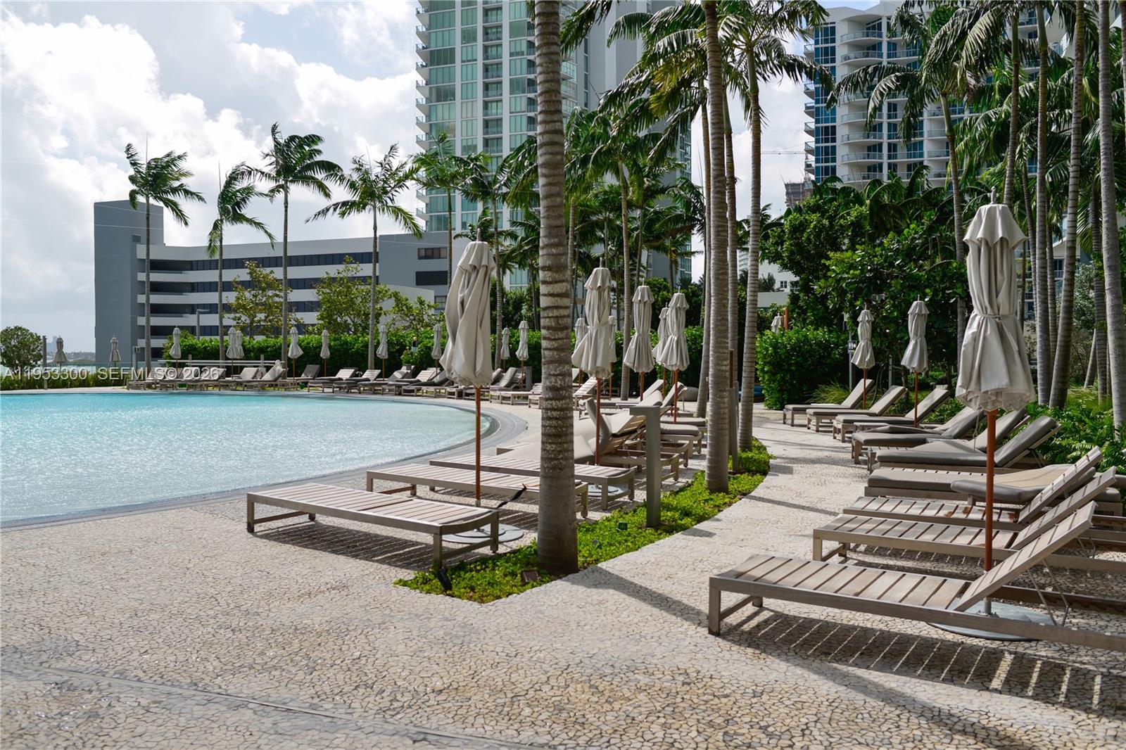 650 NE 32th St #2703 Miami, FL 33137